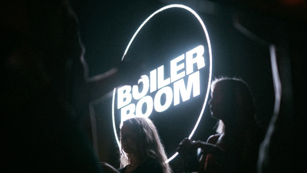 boiler room x glitch